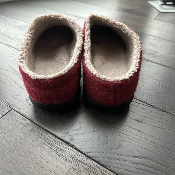 LL BEAN Women's Daybreak Scuffs Motif - Deepest Red/Charcoal Cat - Picture 4 of 8